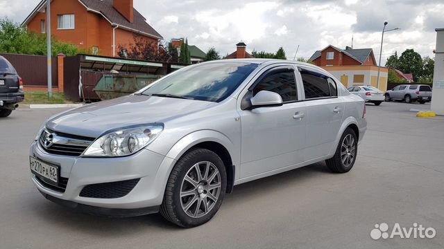 Opel Astra 1.6 МТ, 2011, 117 000 км