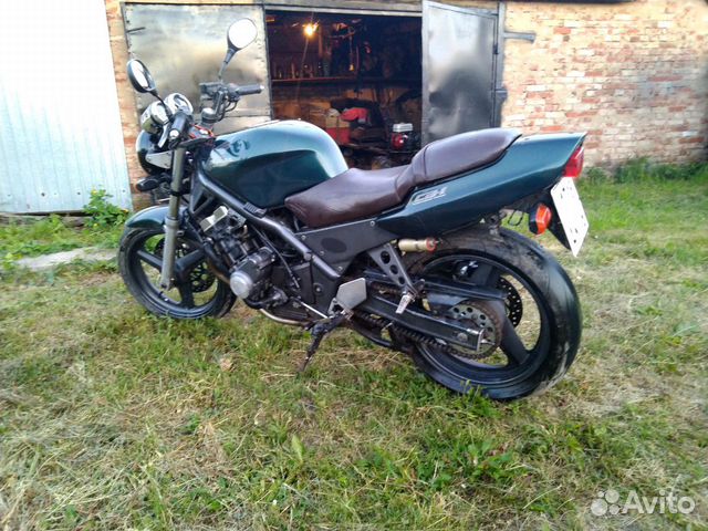 Honda cb1