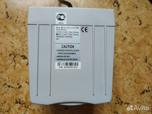 Стабилизатор напряжения PowerCom TCA-1200
