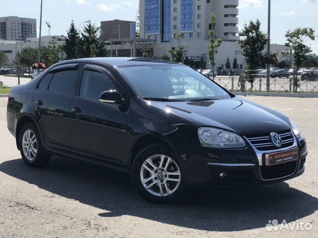 Volkswagen Jetta 1.6 AT, 2010, 163 200 км