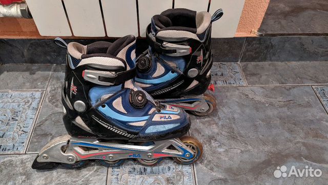 Роликовые коньки