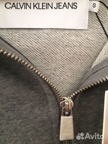 Новая оригинальная толстовка Calvin Klein Jeans Новая оригинальная толстовка Calvin Klein Jeans