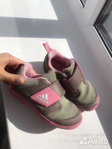 Кроссовки adidas Кроссовки adidas