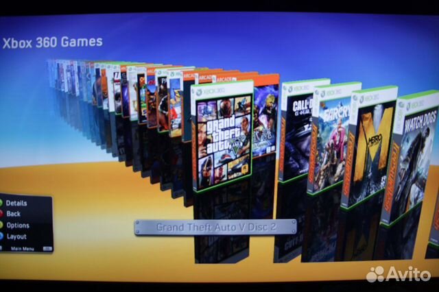 Xbox 360 slim +400игр прошитый Freeboot