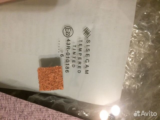 Правое переднее стекло Лада Веста Правое переднее стекло Лада Веста