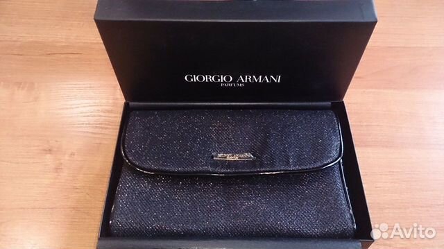 Вечерний черный клатч Giorgio Armani