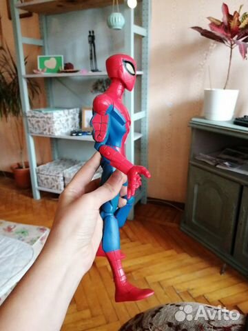 Человек паук фигурка