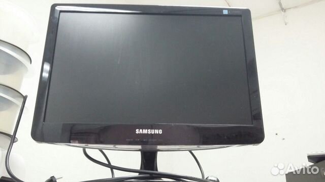 Монитор SAMSUNG