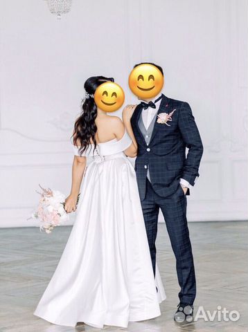 Свадебное платье атласное