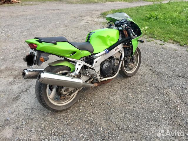 Продам Kawasaki Ninja ZX-9R