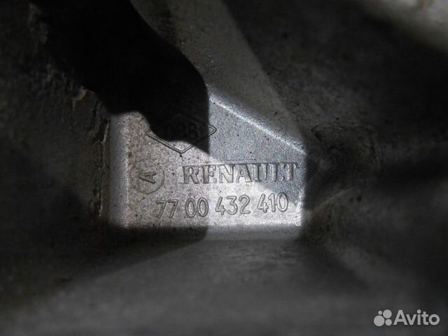 Кронштейн двигателя Renault Symbol 1,4л МКПП