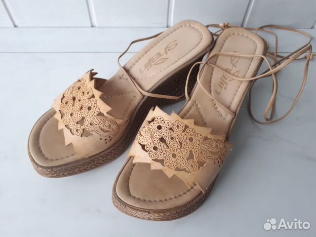 Босоножки Shalin кожаные