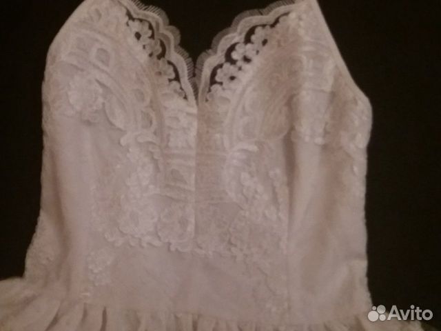 Платье белое