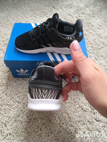 Кроссовки Adidas оригинальные 25 р-р Кроссовки Adidas оригинальные 25 р-р