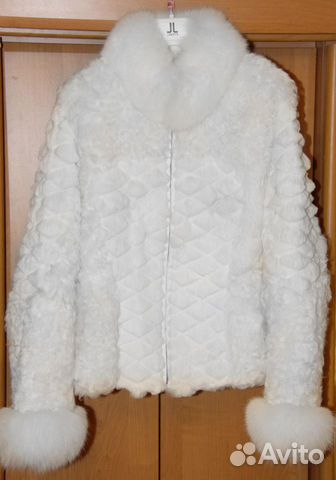 Шубка белая автоледи молния песец/каракуль/кролик Шубка белая автоледи молния песец/каракуль/кролик