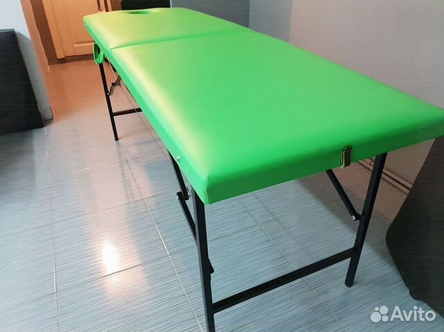 Массажный Стол для Наращивания с Отверстием