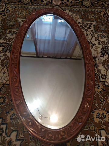 Зеркало, рама ручной работы натурального дерева