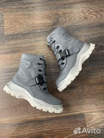Ботинки зимние серые