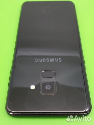 SAMSUNG Galaxy A8