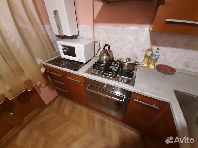 1-к квартира, 40 м², 4/5 эт. 1-к квартира, 40 м², 4/5 эт.