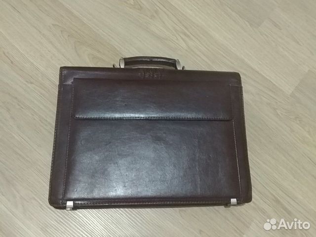 Портфель/сумка Bolumas Портфель/сумка Bolumas