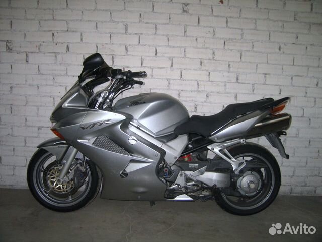Honda VFR 800 2004г из Японии Honda VFR 800 2004г из Японии