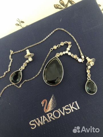 Набор украшений Swarovski
