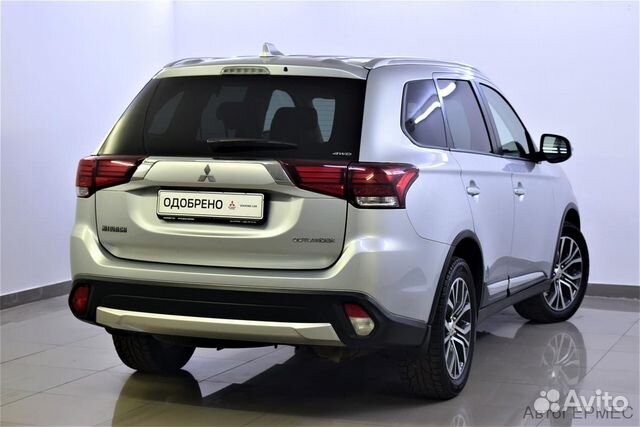Mitsubishi Outlander 2.4 CVT, 2017, 78 985 км Mitsubishi Outlander 2.4 CVT, 2017, 78 985 км