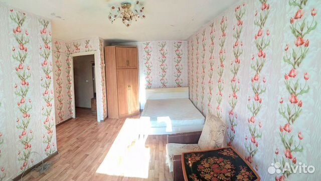 1-к квартира, 32 м², 3/5 эт. 1-к квартира, 32 м², 3/5 эт.