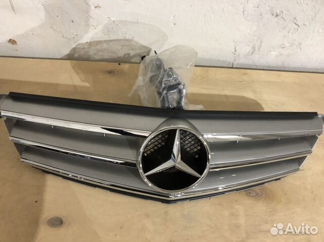 Mercedes W204 C204 решетка радиатора AMG Авангард Mercedes W204 C204 решетка радиатора AMG Авангард