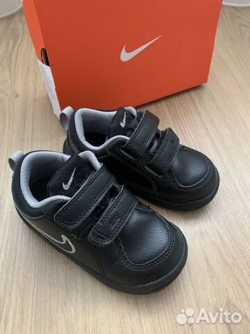 Детские новые кожаные кроссовки Nike новые 13,5 см