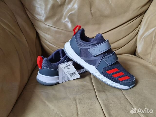 Кроссовки Adidas новые детские 37 р Кроссовки Adidas новые детские 37 р