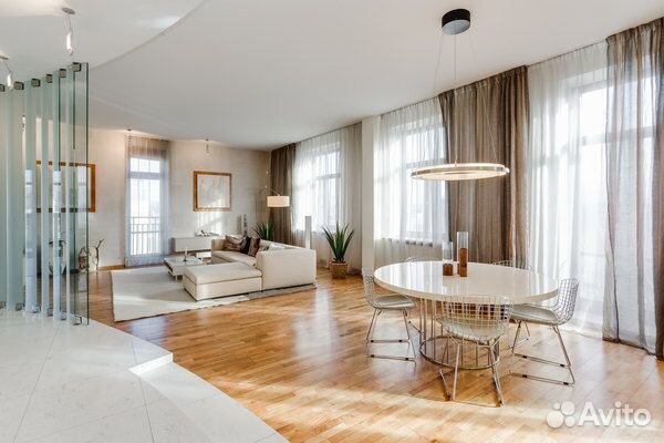 2-к квартира, 117 м², 6/7 эт. 2-к квартира, 117 м², 6/7 эт.