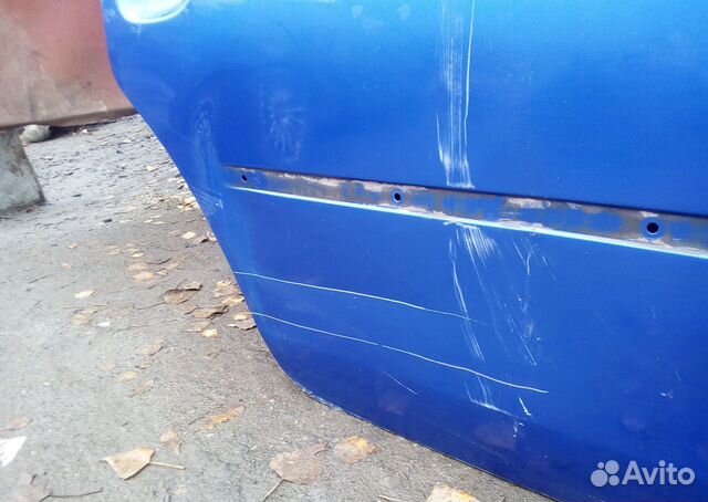 Дверь задняя правая на Рено Логан Дверь задняя правая на Рено Логан