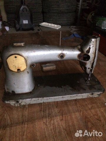 Швейная машина