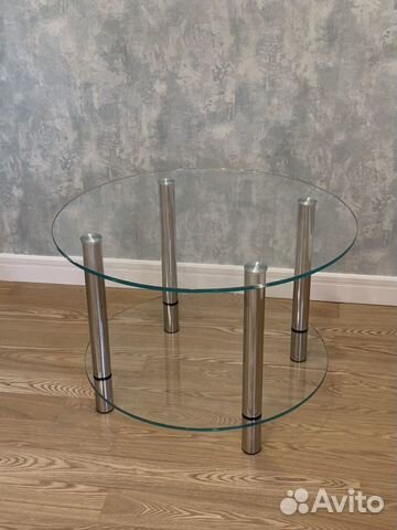 Стол журнальный круглый из стекла Стол журнальный круглый из стекла