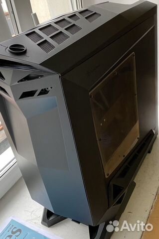 Корпус Full Tower Silverstone Raven RV01B-W Black Корпус Full Tower Silverstone Raven RV01B-W Black