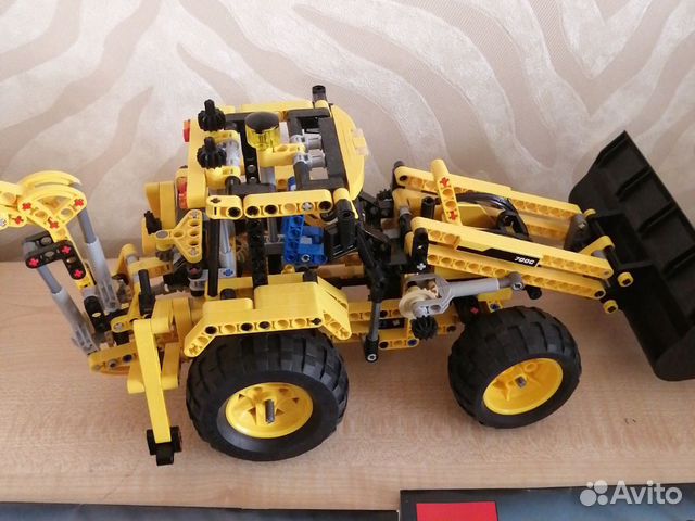 Экскаватор Лего 8069