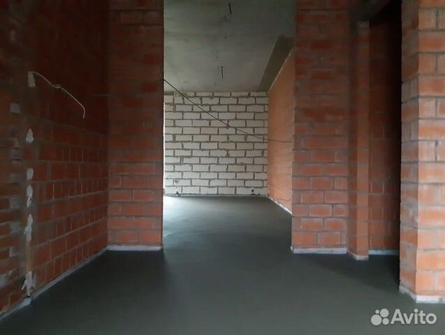 Профессиональная полусухая стяжка пола по маякам Профессиональная полусухая стяжка пола по маякам