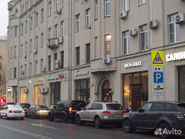 2-к квартира, 85 м², 2/6 эт.