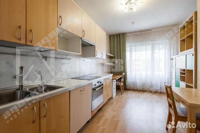 1-к квартира, 43 м², 5/10 эт.