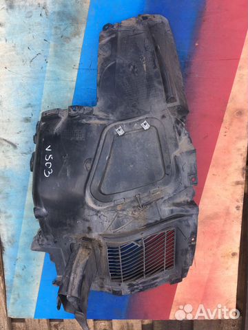 Подкрылок передний правый и левый Бмв BMW F10