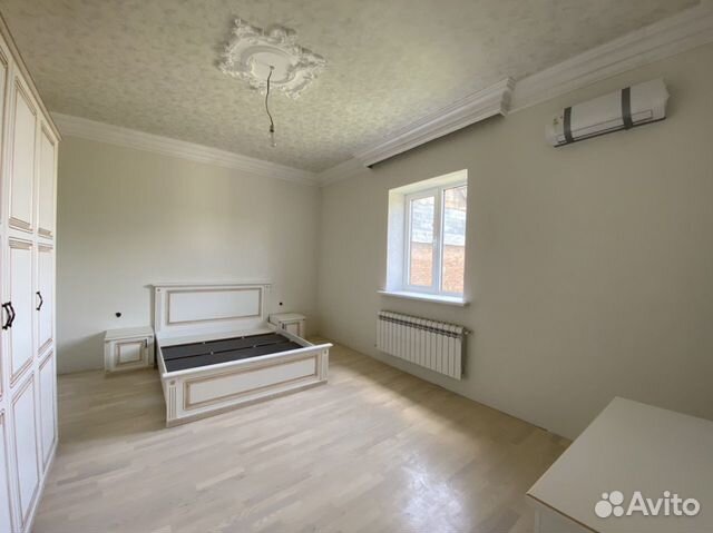 Дом 501 м² на участке 6 сот.