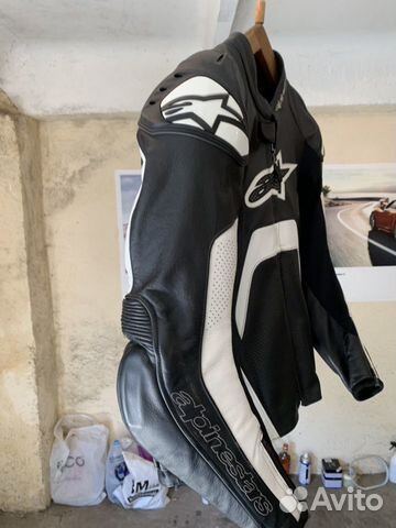 Кожаная мотокуртка alpinestars Tech 1R Кожаная мотокуртка alpinestars Tech 1R