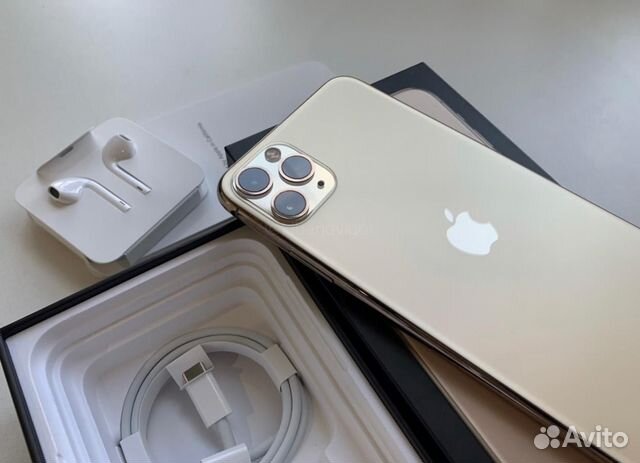 iPhone 11 pro max 64 gold iPhone 11 pro max 64 gold