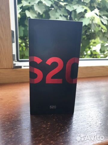 Телефон Samsung galaxy S20 128 g Телефон Samsung galaxy S20 128 g