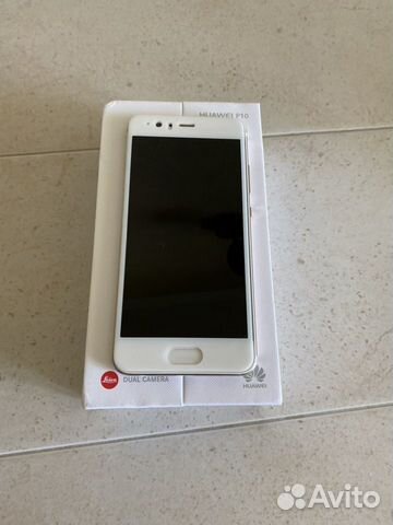 Телефон Huawei P10 32 GB цвет золотистый