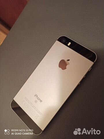 Телефон iPhone se (32 gb) Телефон iPhone se (32 gb)