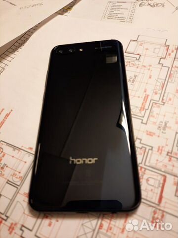 Телефон Honor 10 Col-L29 Телефон Honor 10 Col-L29
