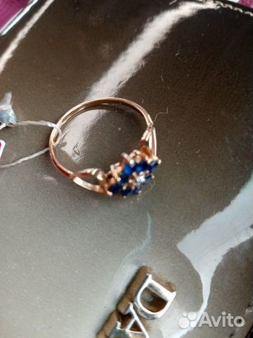 Золотое кольцо с сапфирами, новое с биркой Золотое кольцо с сапфирами, новое с биркой